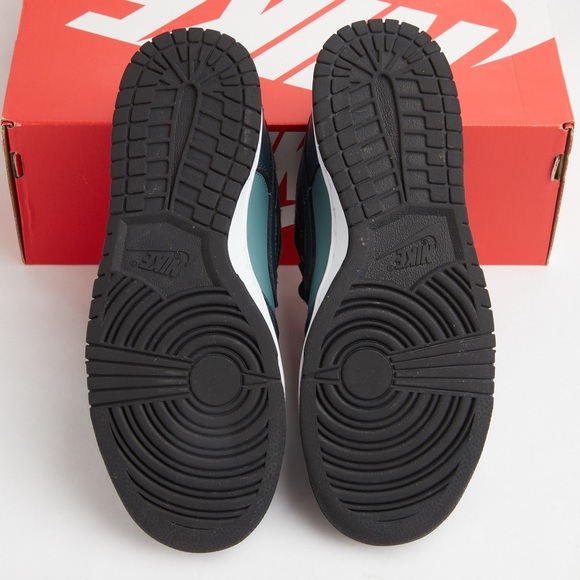 Nike DUNK LOW RETRO PRM men’s 7.5 - Picture 5 of 10